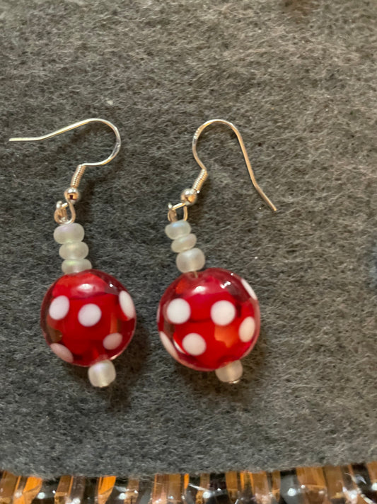 Polka dot bead earrings
