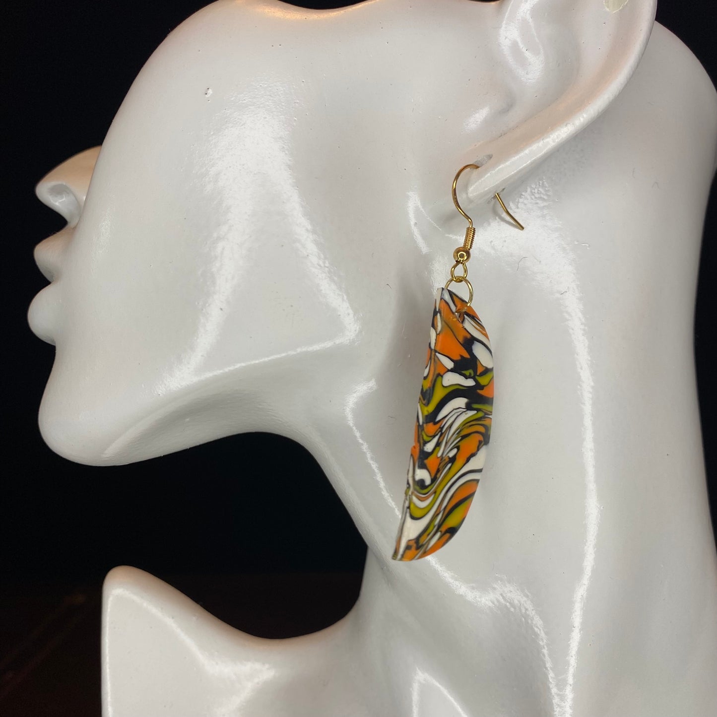 Cat’s Eyes Orange and Black Earrings